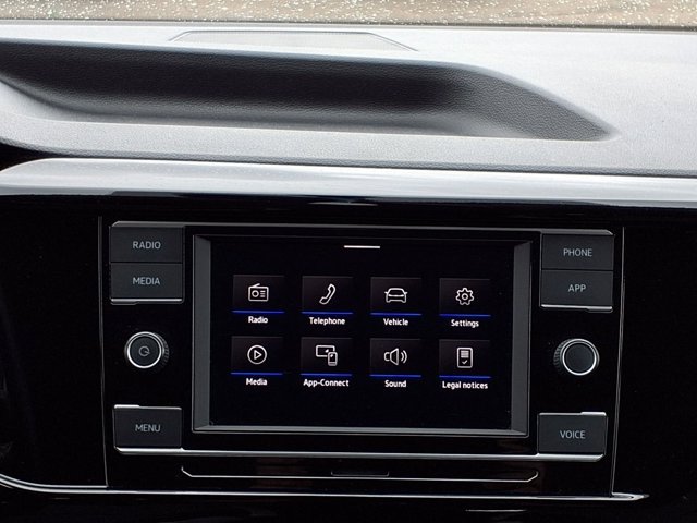 Used 2023 Volkswagen Taos S FWD image 8