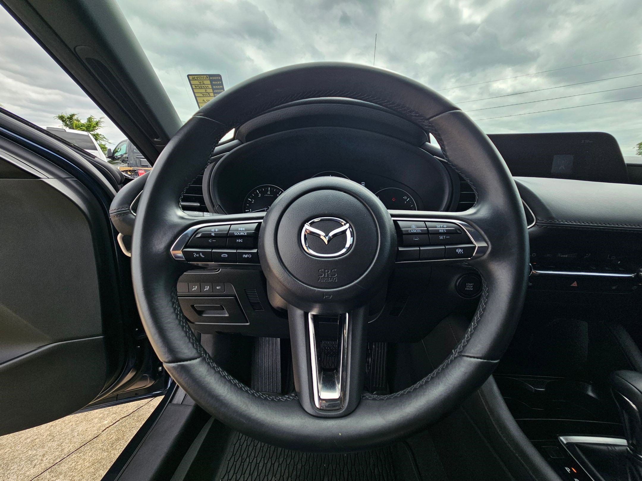 Used 2024 MAZDA MAZDA3 s FWD image 17