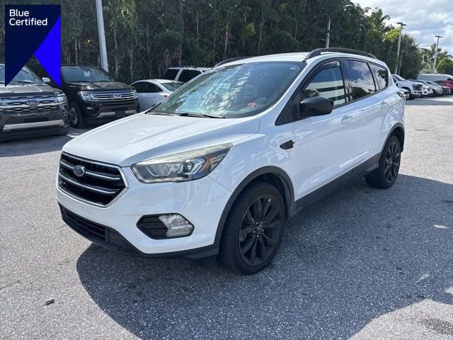 Certified 2017 Ford Escape SE w/ SE Sport Appearance Package image 1