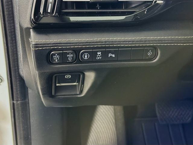 Used 2023 Acura MDX SH-AWD w/ Advance Package image 12