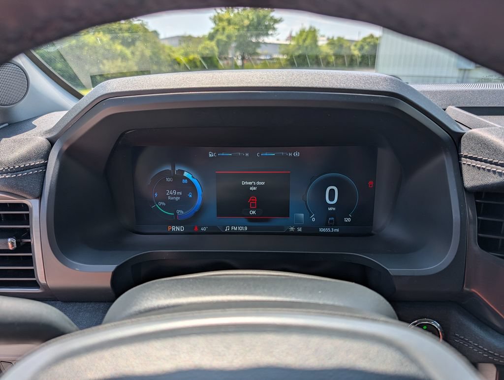 Certified 2025 Ford F150 Lightning Flash AWD/4WD image 8