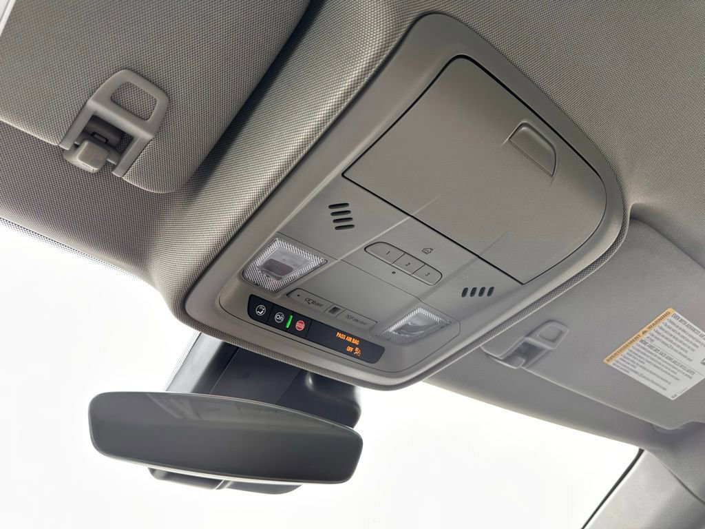 Used 2023 Cadillac XT4 Premium Luxury image 24