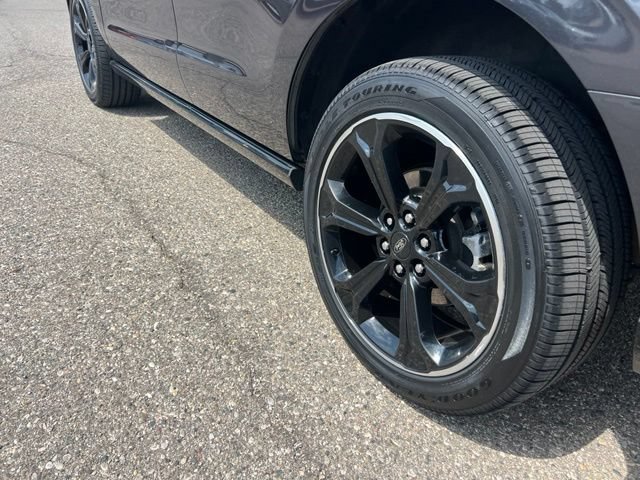 Certified 2022 Ford Expedition Limited AWD/4WD image 28