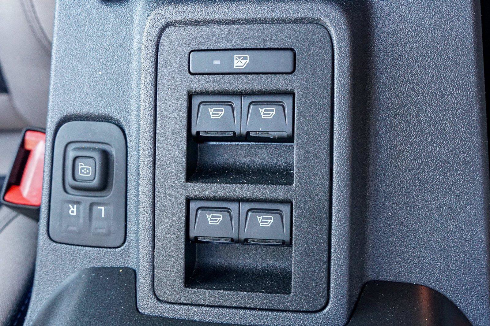 Certified 2022 Ford Bronco Wildtrak AWD/4WD image 19