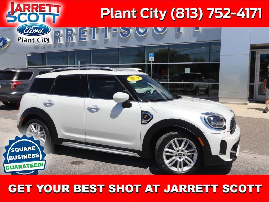 Used 2024 MINI Cooper Countryman S w/ Signature Upholstery Package FWD image 7