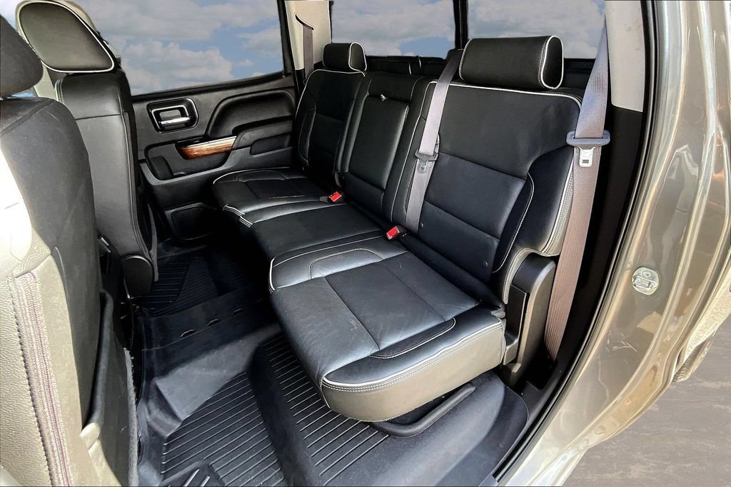 Used 2017 Chevrolet Silverado 1500 High Country RWD image 25