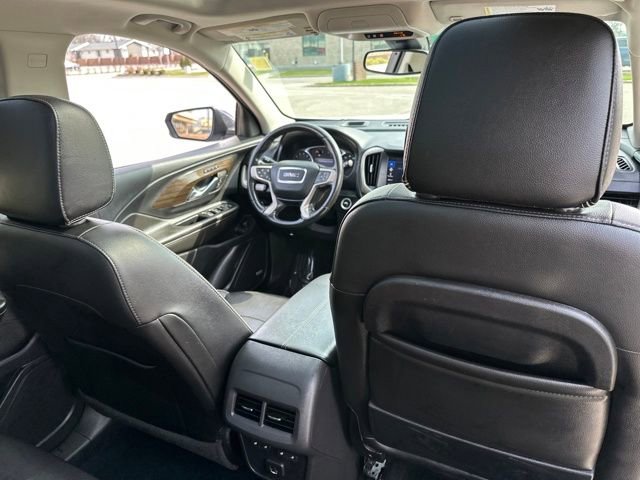 Used 2020 GMC Terrain Denali w/ Denali Premium Package AWD/4WD image 22