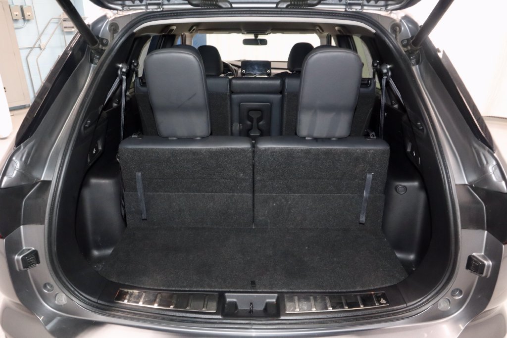 Used 2022 Mitsubishi Outlander SE AWD/4WD image 15