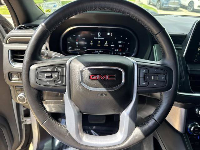 Used 2022 GMC Yukon XL SLT w/ SLT Premium Package AWD/4WD image 23