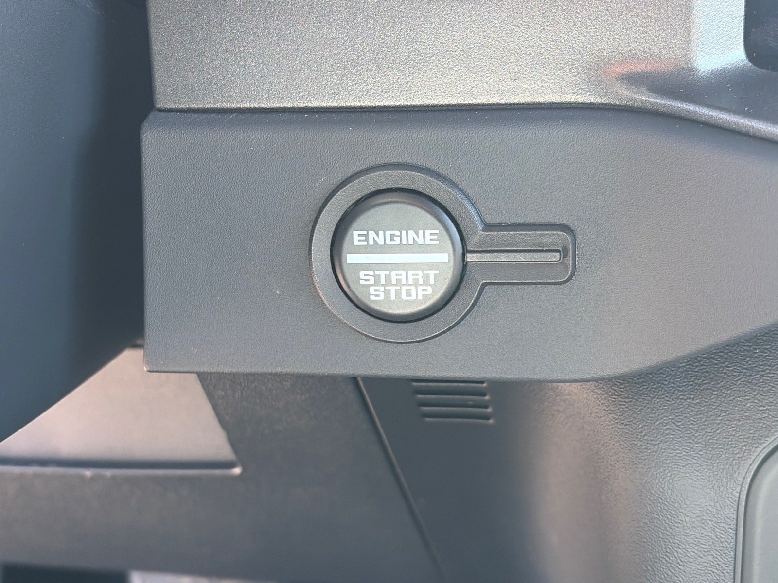 Certified 2025 Ford Bronco Badlands AWD/4WD image 12