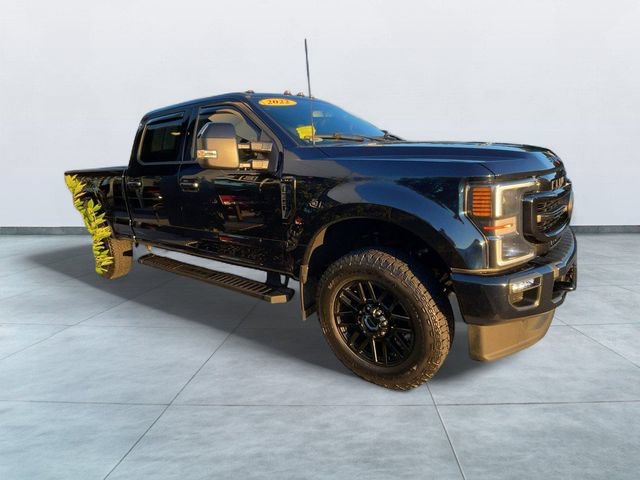 Certified 2022 Ford F350 Lariat w/ Black Appearance Package AWD/4WD image 8