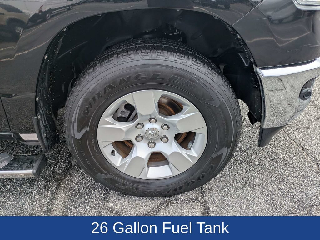Used 2019 RAM 1500 Big Horn AWD/4WD image 12