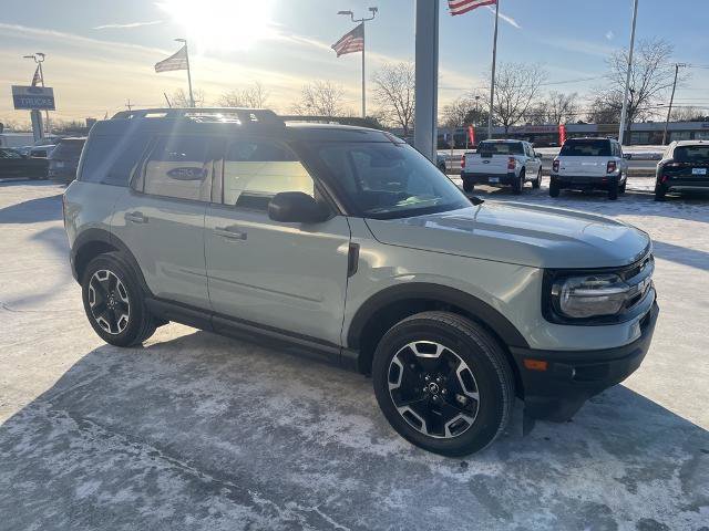 Certified 2023 Ford Bronco Sport Outer Banks w/ Tech Package image 8