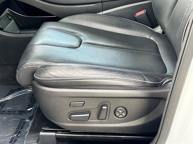 Used 2022 Hyundai Santa Fe Limited AWD/4WD image 21