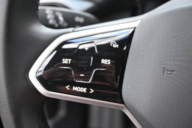 Used 2023 Volkswagen ID.4 Pro AWD/4WD image 27