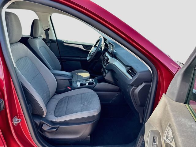 Certified 2022 Ford Escape SE AWD/4WD image 35
