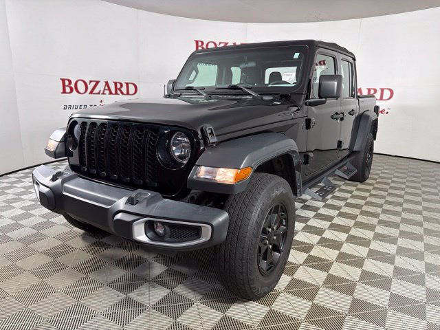 Used 2023 Jeep Gladiator Sport AWD/4WD image 4