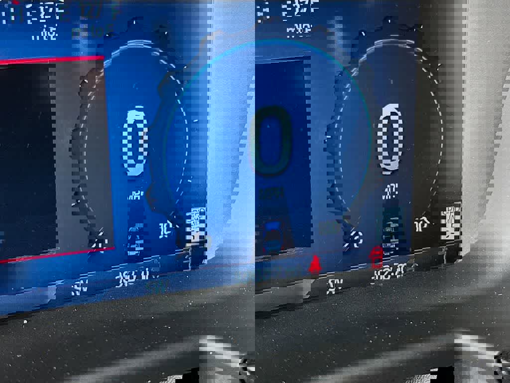 Certified 2024 Ford F250 Platinum w/ Tremor Off-Road Package image 23