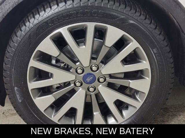 Certified 2020 Ford Escape Titanium image 10