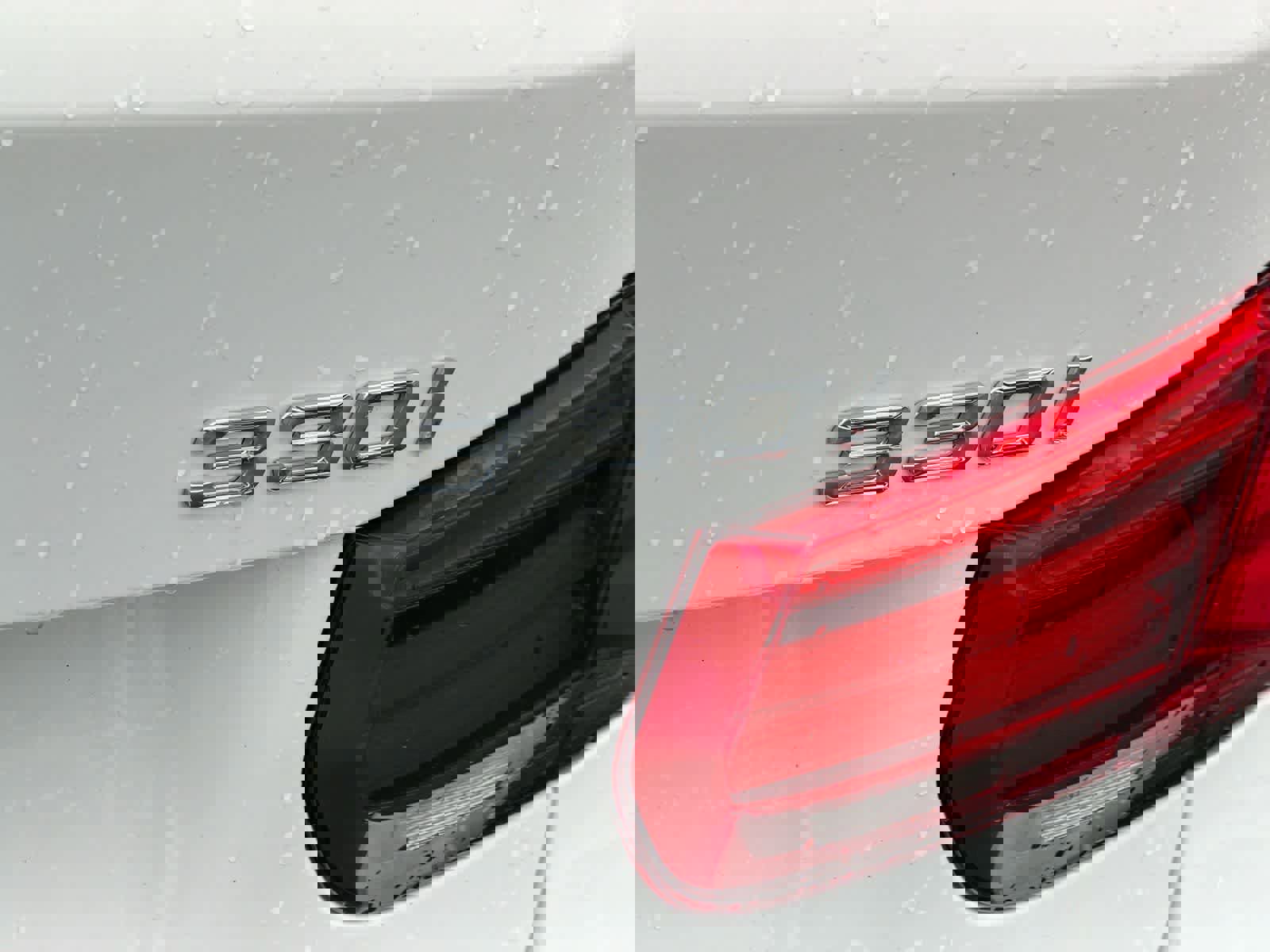 Used 2018 BMW 330i xDrive Sedan image 13