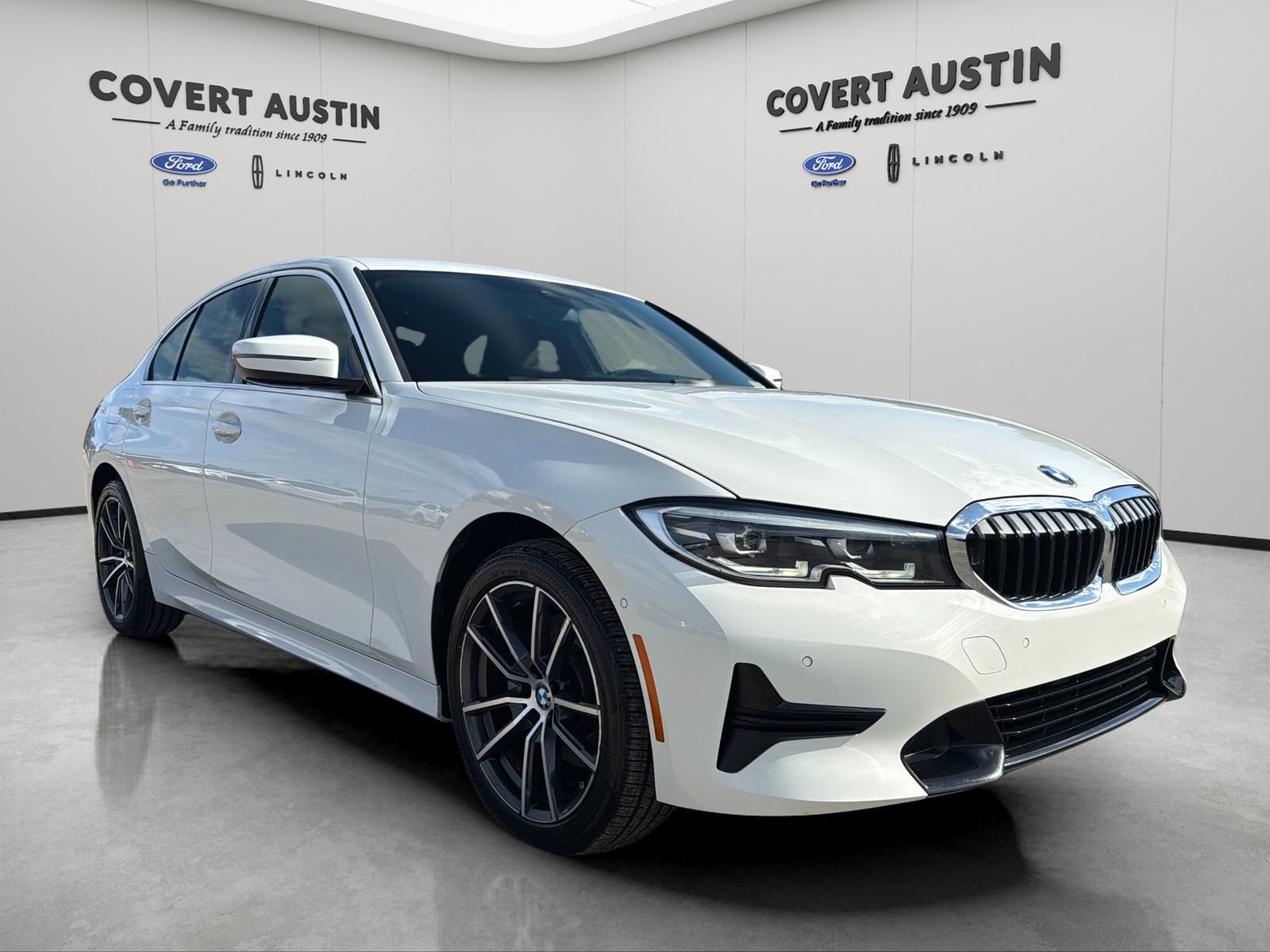 Used 2019 BMW 330i xDrive Sedan AWD/4WD image 5