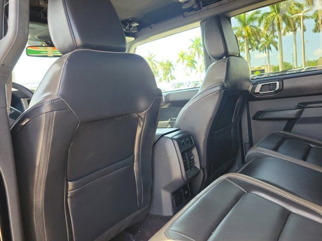 Certified 2025 Ford Bronco Outer Banks AWD/4WD image 15