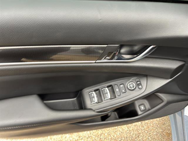 Used 2022 Honda Accord Sport image 14