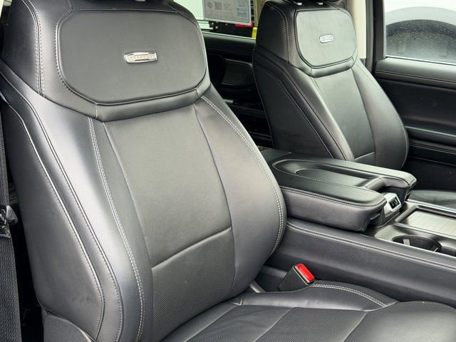 Certified 2025 Ford Expedition Platinum image 34