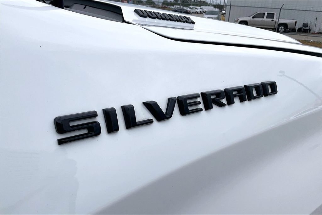 Used 2024 Chevrolet Silverado 1500 LTZ w/ LPO, Dark Essentials Package AWD/4WD image 21