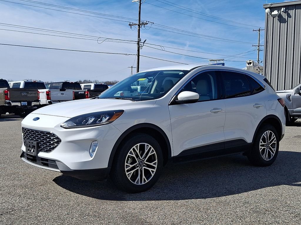 Certified 2022 Ford Escape SEL image 3