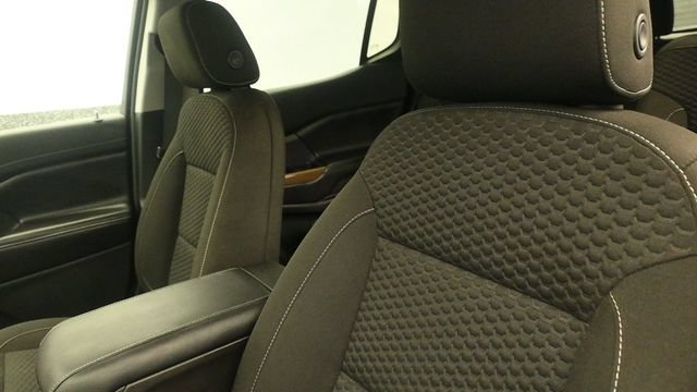 Used 2019 GMC Acadia SLE w/ Driver Alert Package I FWD image 21