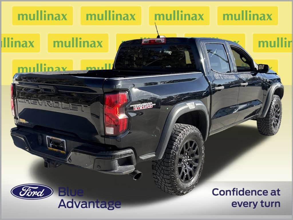 Used 2023 Chevrolet Colorado Trail Boss w/ Technology Package image 3