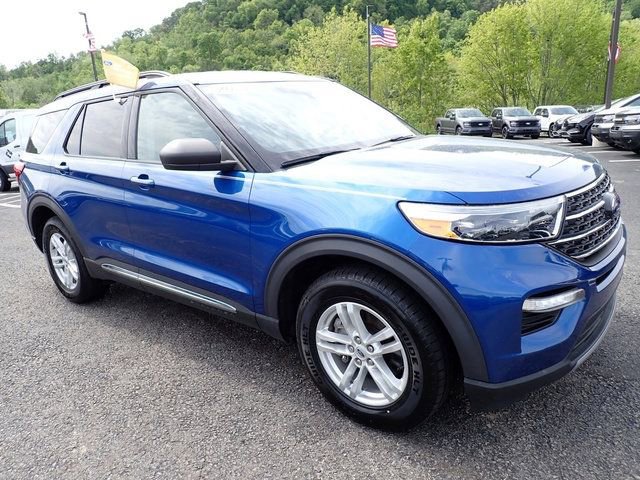 Certified 2021 Ford Explorer XLT w/ Equipment Group 202A AWD/4WD image 12