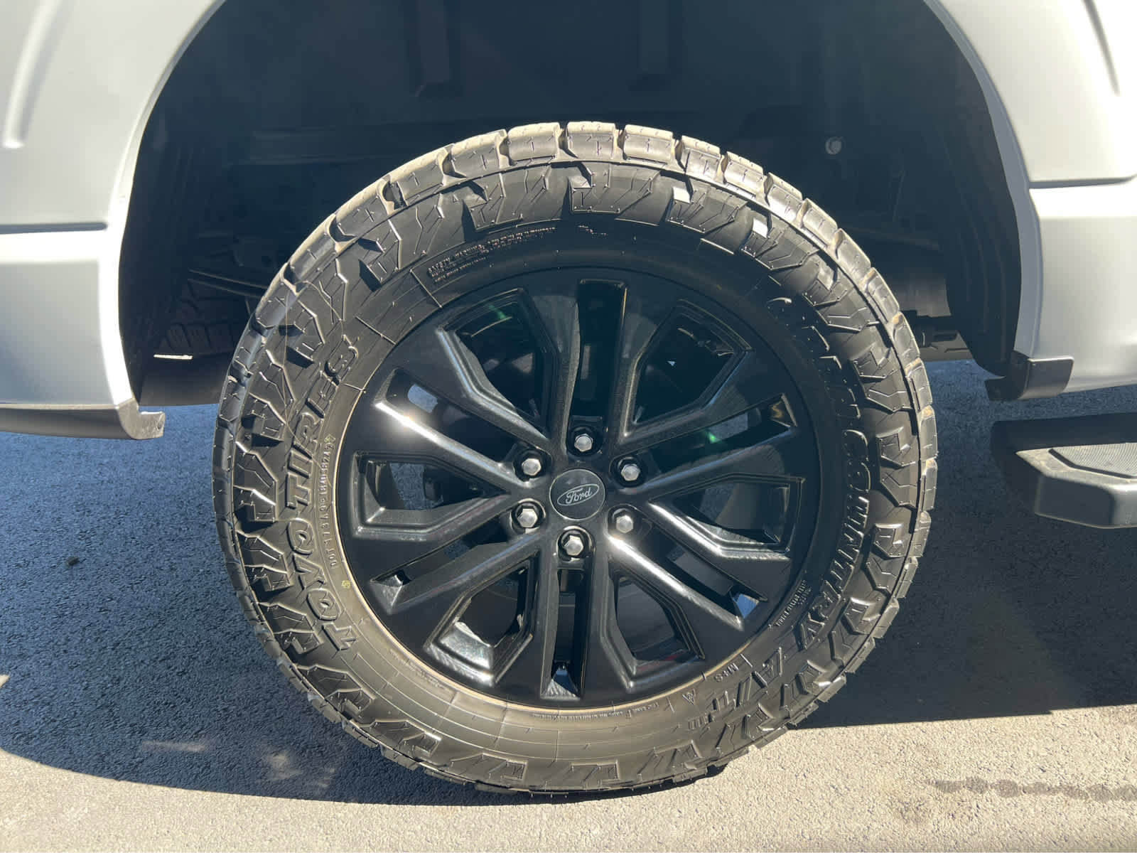 Certified 2025 Ford F150 Lariat w/ Equipment Group 502A High image 15