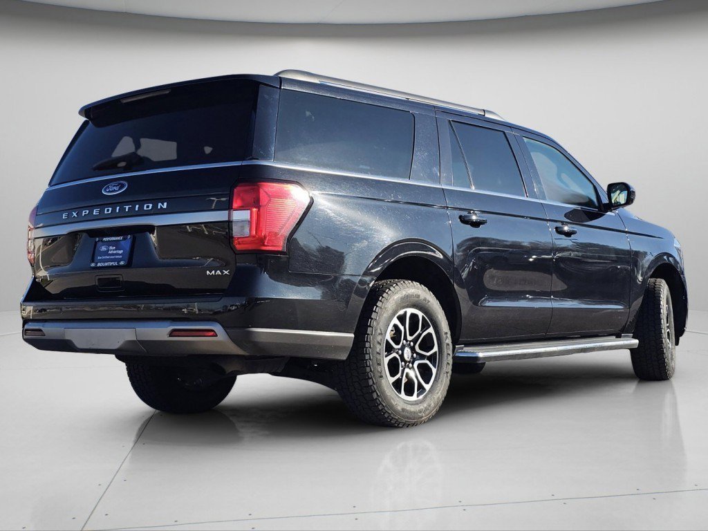 Certified 2023 Ford Expedition Max XLT image 9