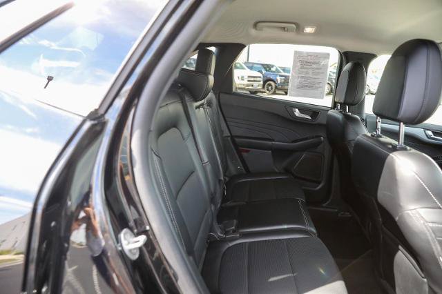 Certified 2025 Ford Escape Platinum AWD/4WD image 28