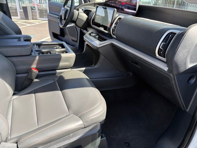Certified 2025 Ford Expedition Active AWD/4WD image 45