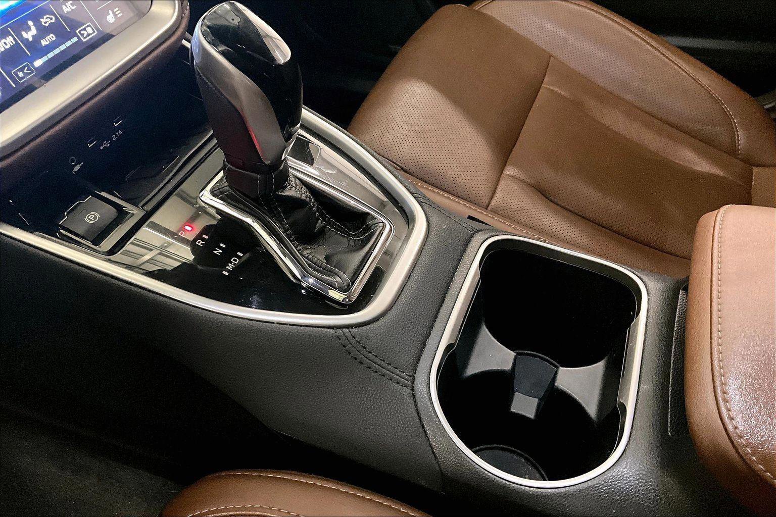 Used 2021 Subaru Outback Touring image 16