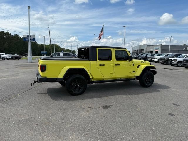 Used 2023 Jeep Gladiator Sport AWD/4WD image 6