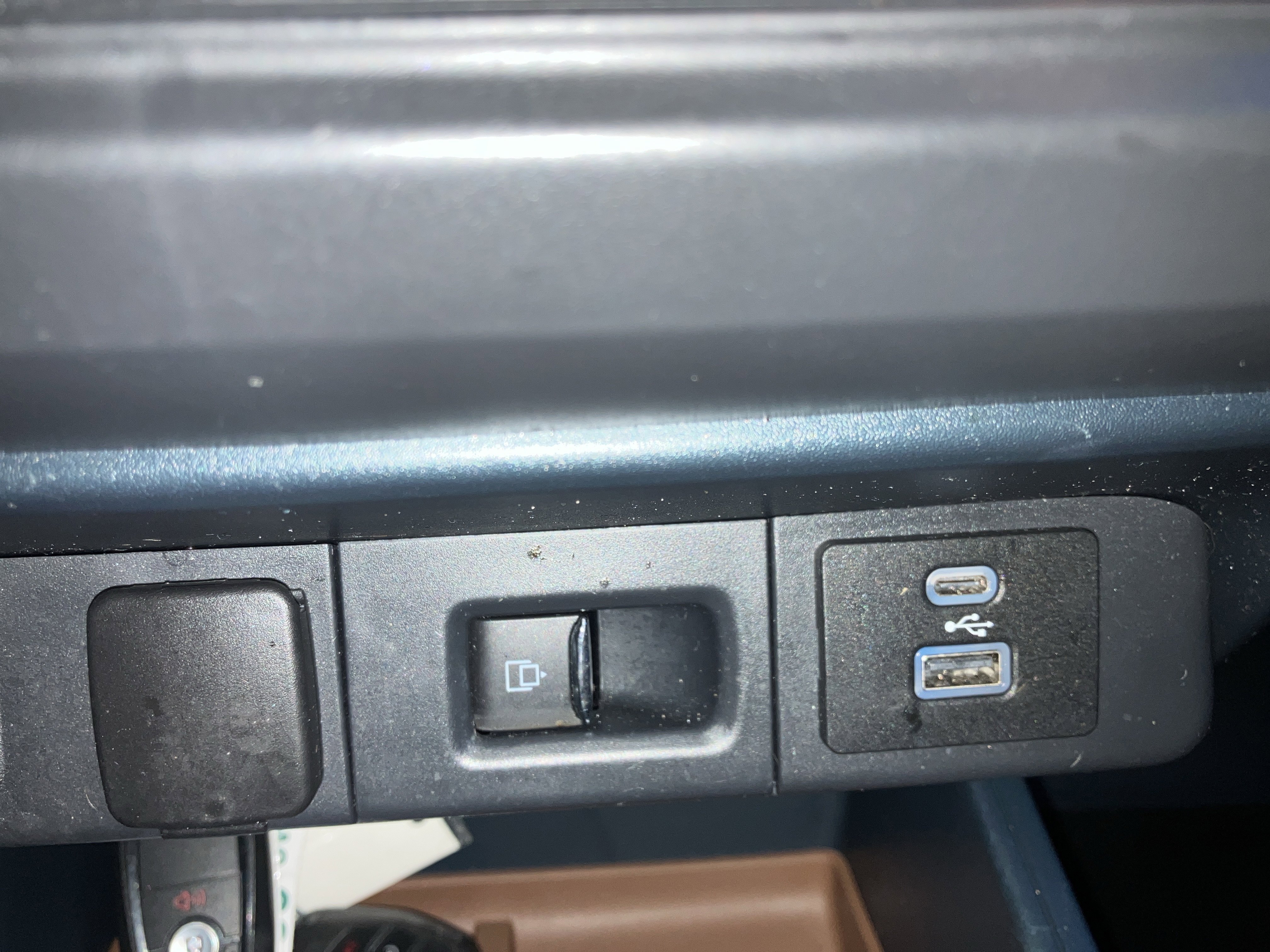 Certified 2023 Ford Maverick Lariat w/ Equipment Group 500A Standard AWD/4WD image 34