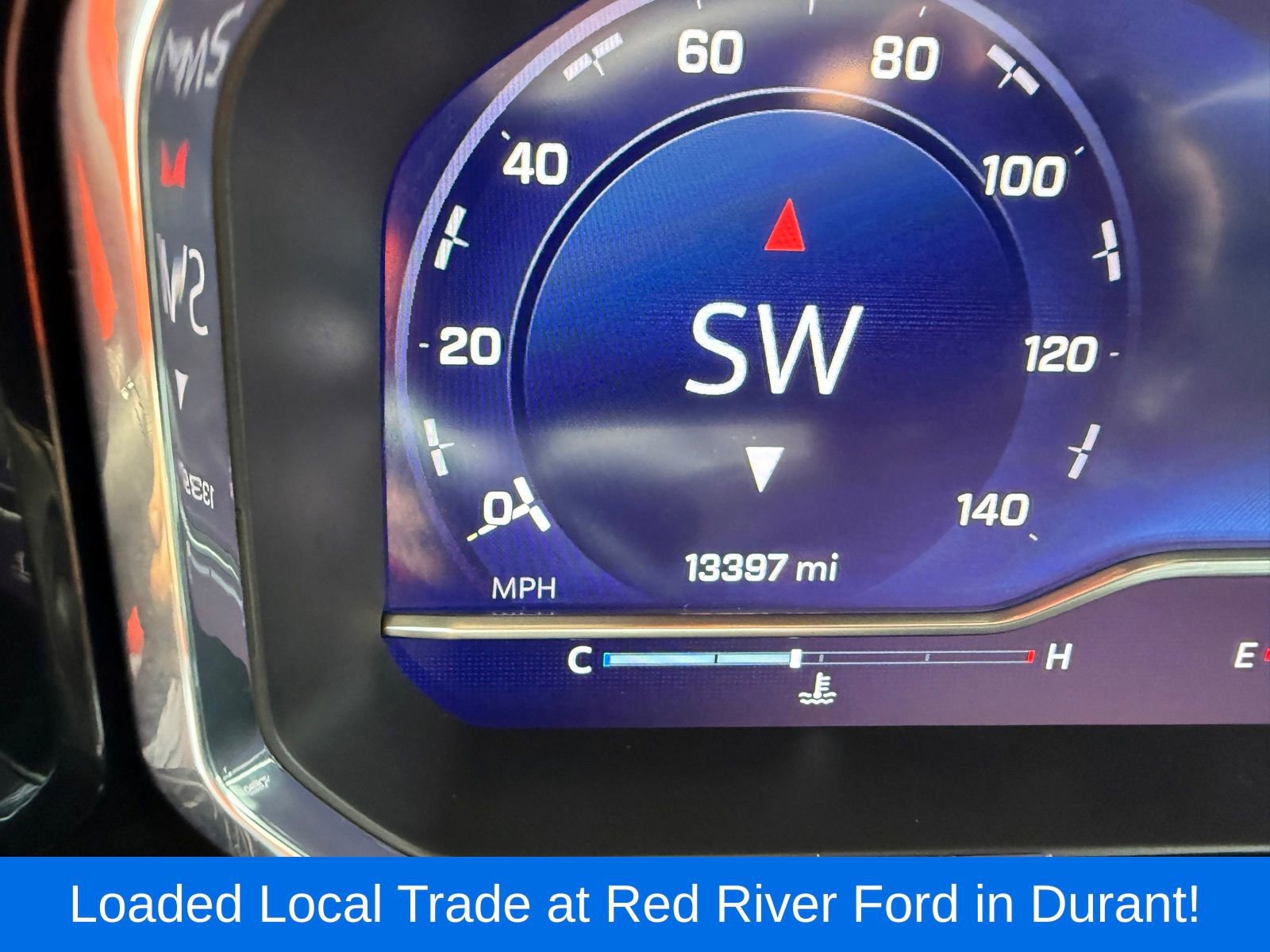 Used 2024 Chevrolet Silverado 1500 LT Trail Boss w/ LT Trail Boss Premium Package AWD/4WD image 14