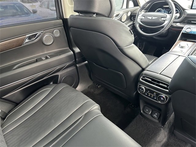 Used 2024 Genesis GV80 2.5T w/ Prestige Package image 39