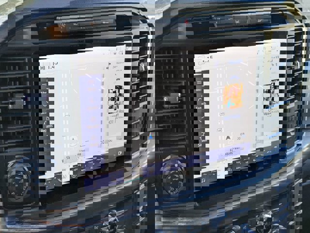 Certified 2023 Ford F150 Lariat w/ Equipment Group 502A High image 21