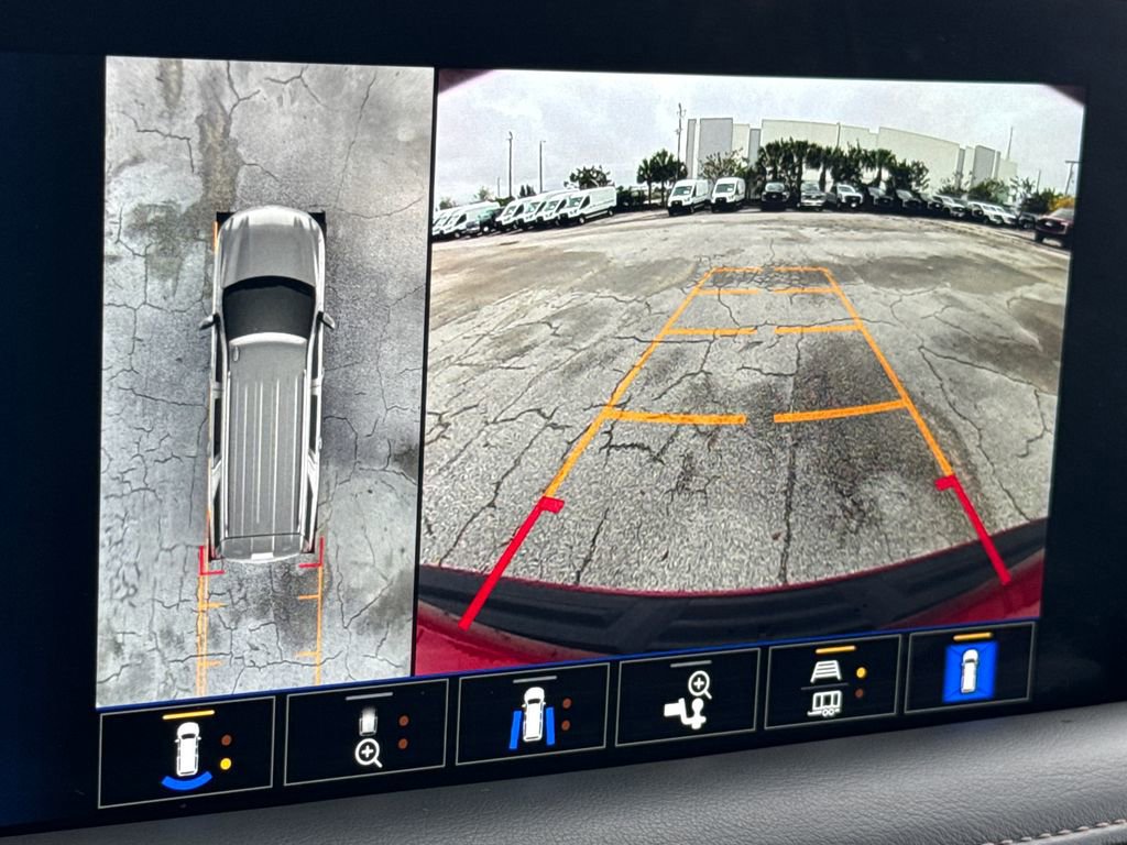 Used 2023 Chevrolet Tahoe High Country image 21