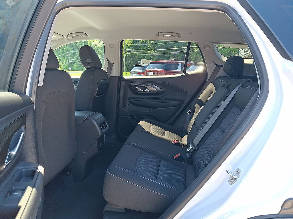 Used 2023 GMC Terrain SLE w/ Driver Convenience Package AWD/4WD image 20