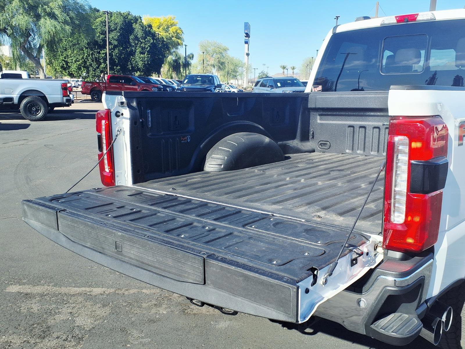 Certified 2023 Ford F250 Lariat w/ Lariat Ultimate Package image 16