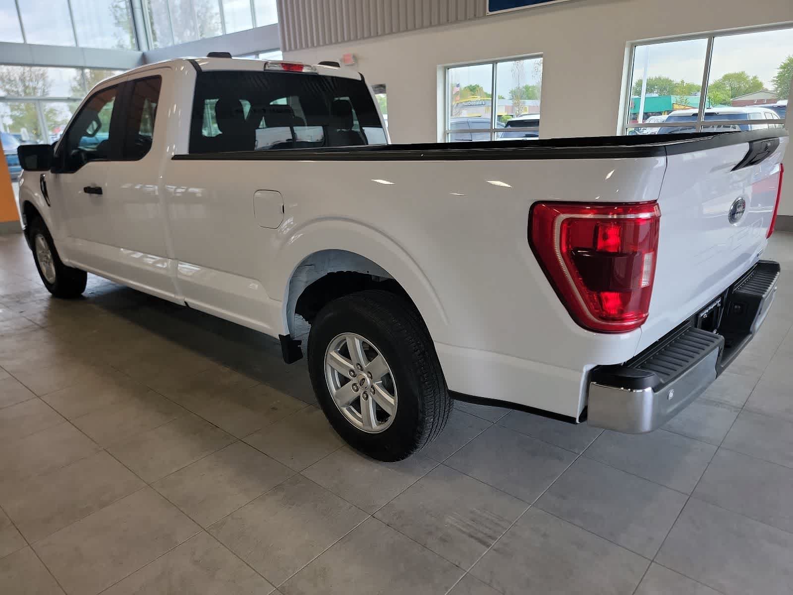 Certified 2021 Ford F150 XLT RWD image 11