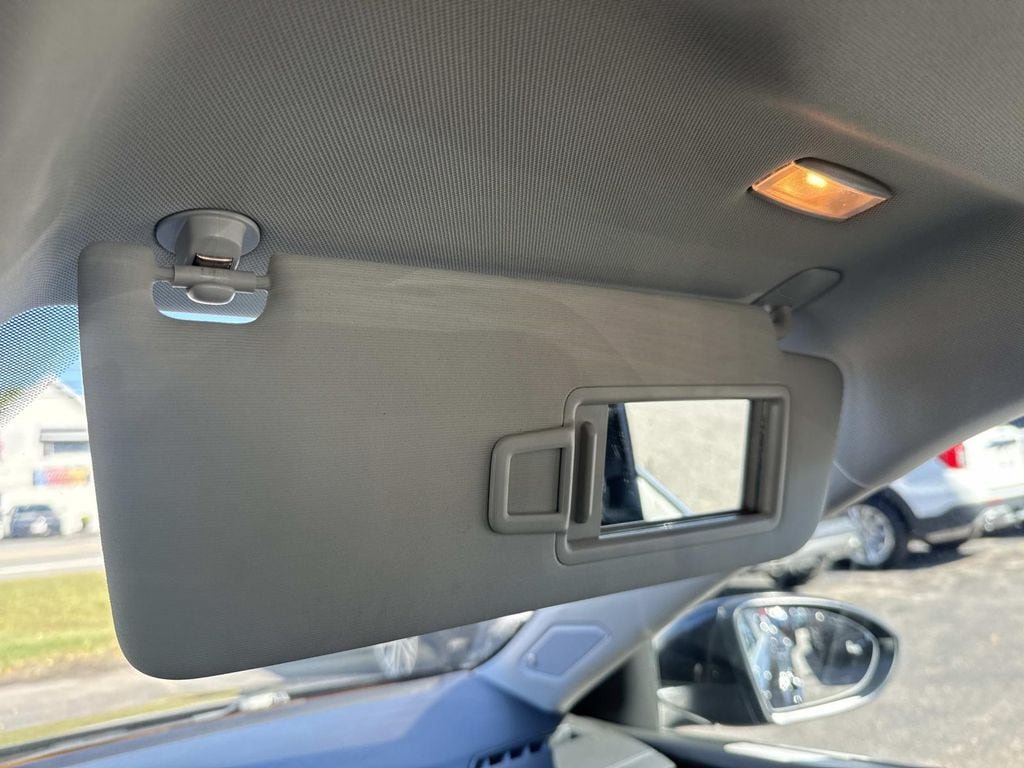 Used 2019 Volkswagen Jetta SEL FWD image 26