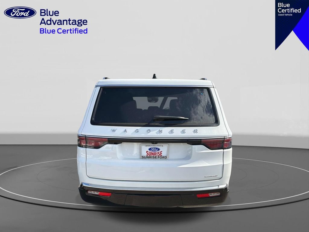 Used 2024 Jeep Wagoneer Series II w/ Flexible Seating Group AWD/4WD image 6