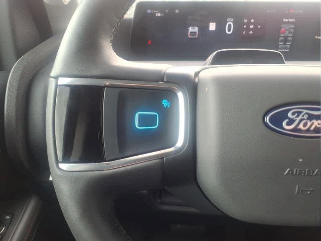 Certified 2025 Ford Expedition Active image 20